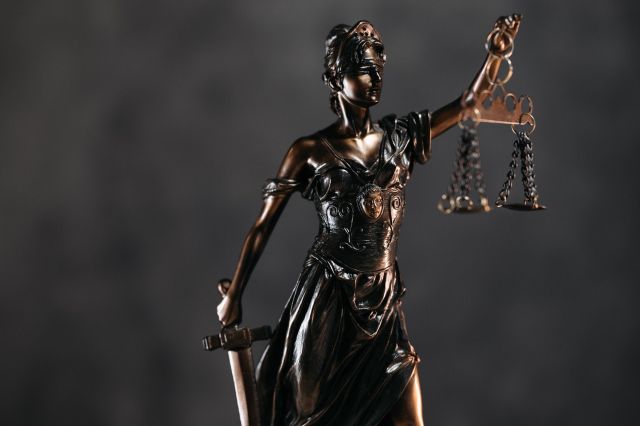 Contact Our Chesterfield Criminal Defense Lawyer